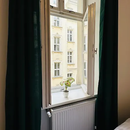 Kamienica Srodmiescie 18b 华沙